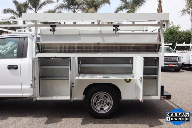 2017 Ford Super Duty F-350 SRW XL