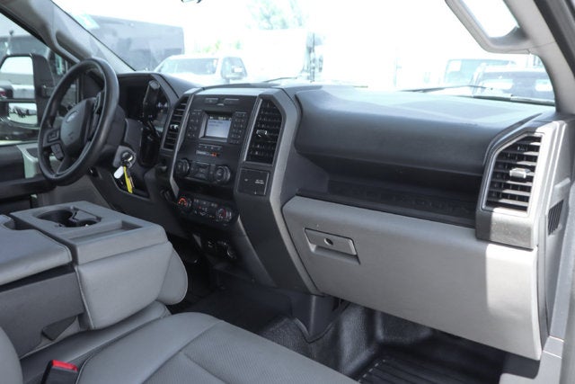2022 Ford F-450SD XL