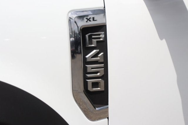 2022 Ford F-450SD XL