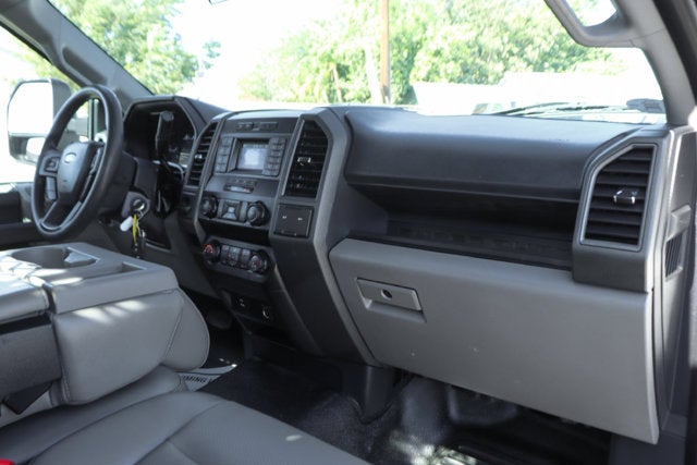 2022 Ford F-450SD XL