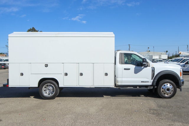 2023 Ford F-550SD XL