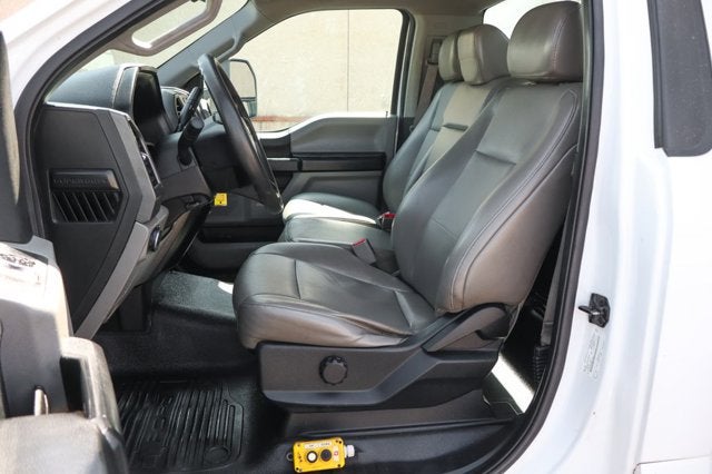 2017 Ford F-550SD XL