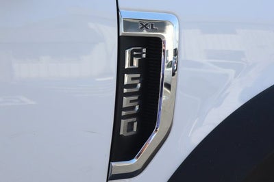 2017 Ford F-550SD XL