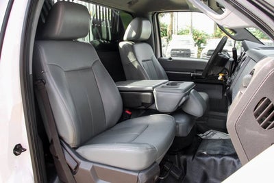 2016 Ford F-550 Regular Duty Chassis