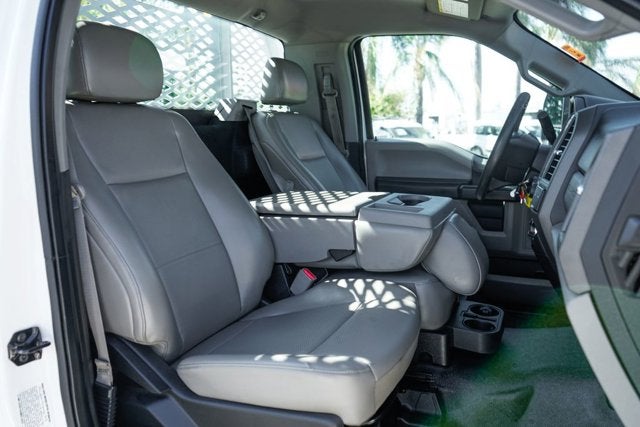 2017 Ford F-550SD XL