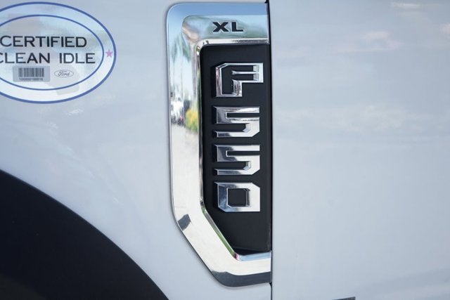 2017 Ford F-550SD XL