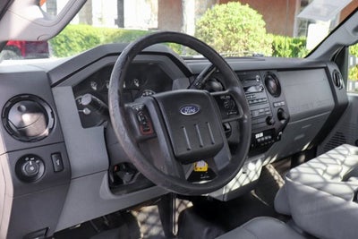 2015 Ford F-550SD XL