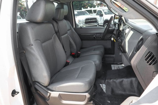 2016 Ford F-550SD XL