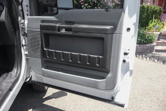 2016 Ford F-550SD XL