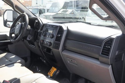 2017 Ford F-550SD XL