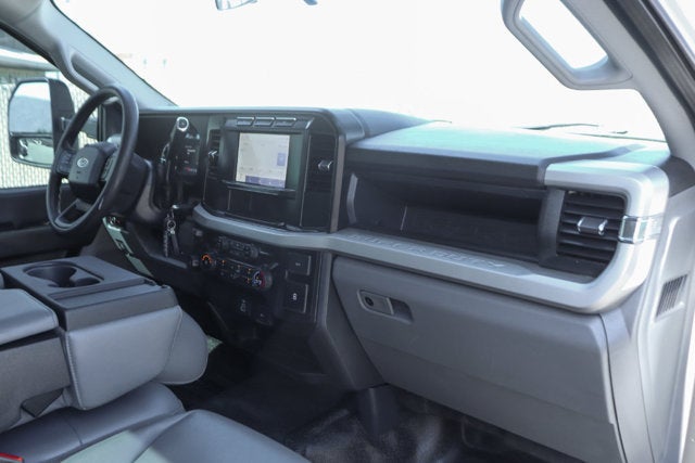 2023 Ford F-550SD XL
