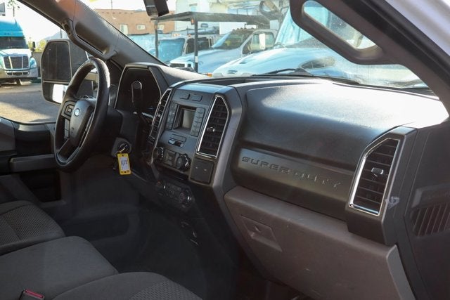 2017 Ford F-550SD XLT