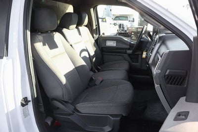 2017 Ford F-550SD XLT