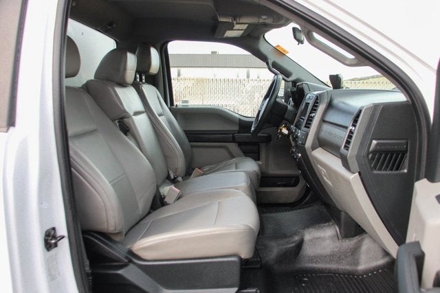 2017 Ford F-550SD XL