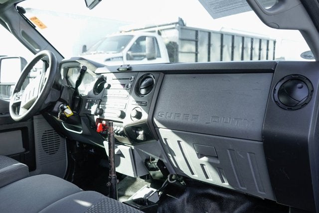 2013 Ford F-550SD XL