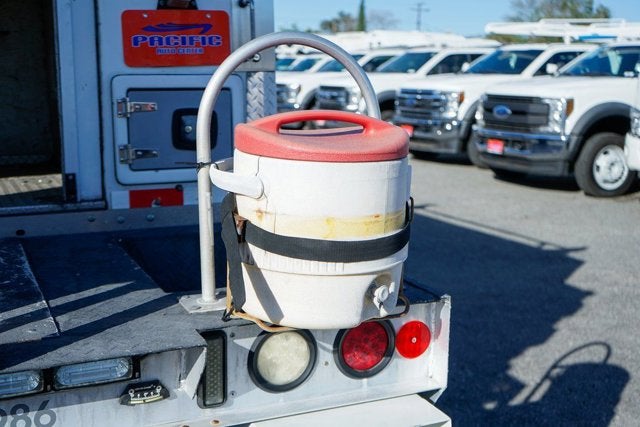 2013 Ford F-550SD XL