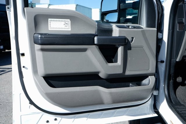 2017 Ford Super Duty F-550 DRW XLT