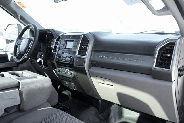 2017 Ford F-550SD XLT