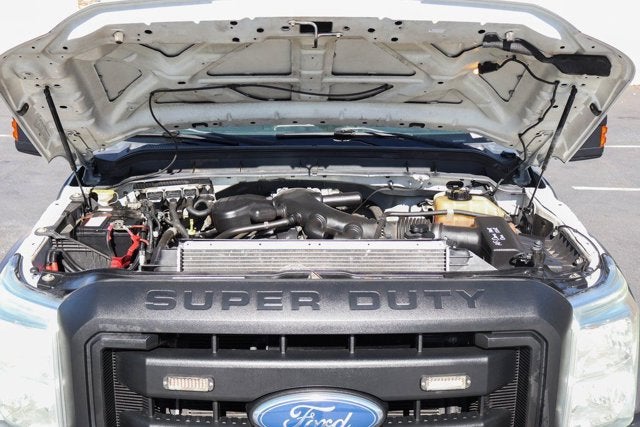 2012 Ford F-550SD XL