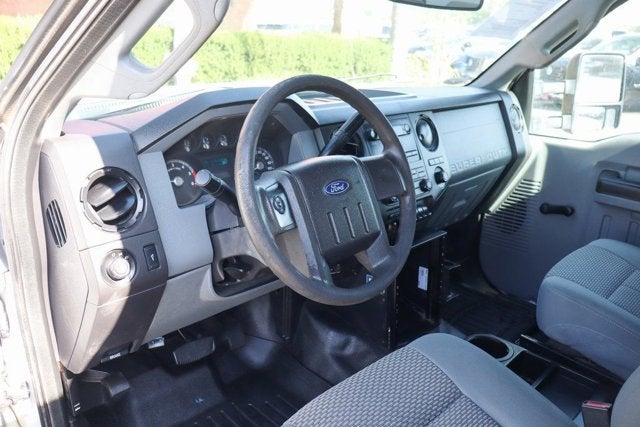 2016 Ford F-550SD XL