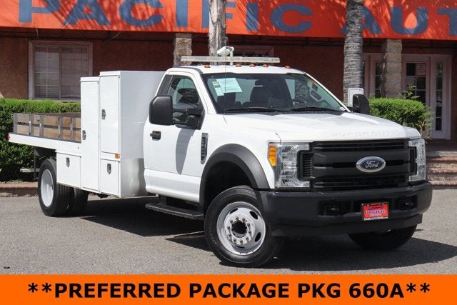 2017 Ford F-550SD XL