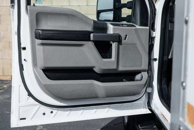 2017 Ford Super Duty F-550 DRW XLT