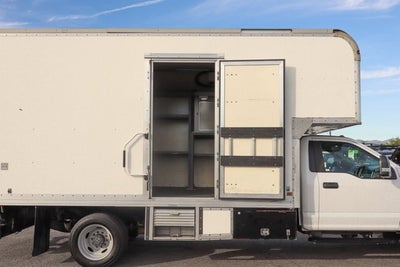 2017 Ford F-550SD XLT