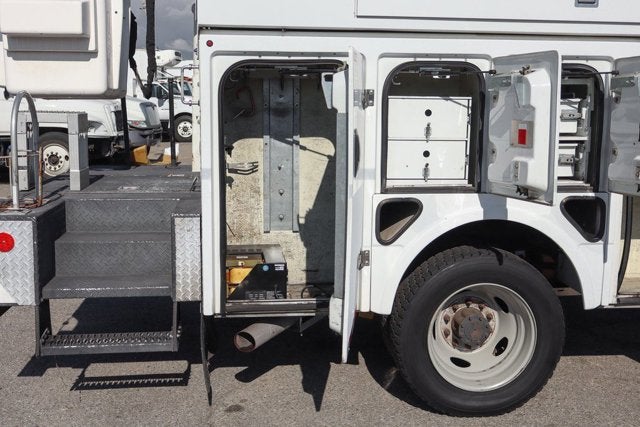 2013 Ford F-550SD XL