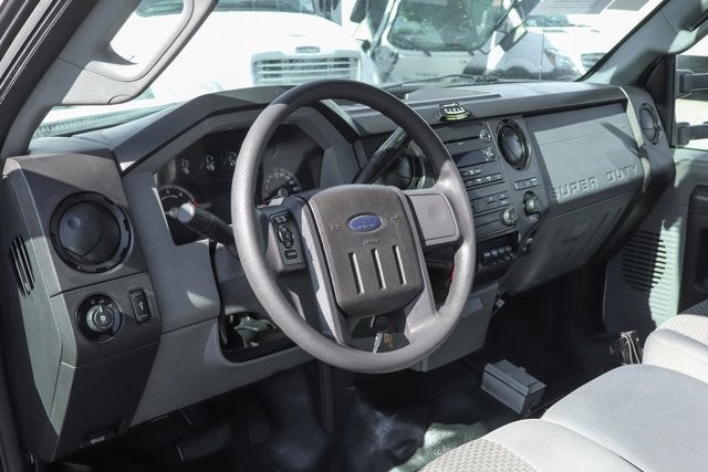 2013 Ford F-550SD XL