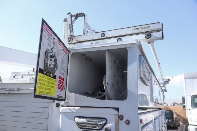 2013 Ford F-550SD XL