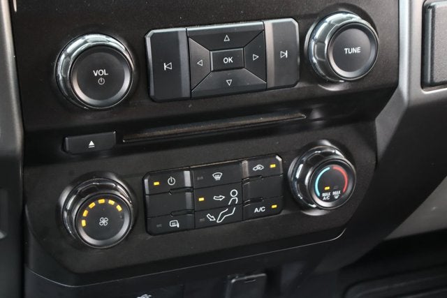 2017 Ford F-550SD XLT