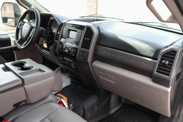 2020 Ford F-550SD XL