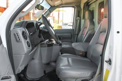 2018 Ford E-350SD Base