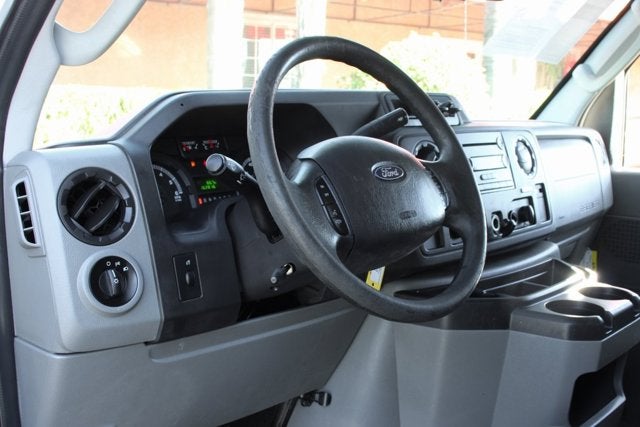 2018 Ford E-350SD Base