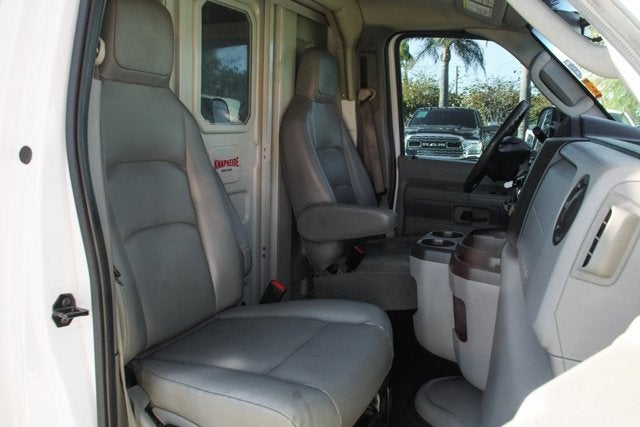 2018 Ford E-350SD Base