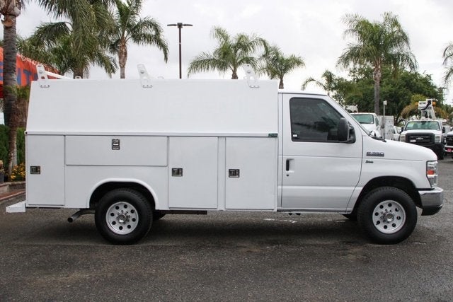 2014 Ford E-350SD Base
