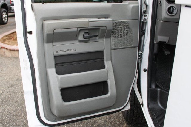 2014 Ford E-350SD Base