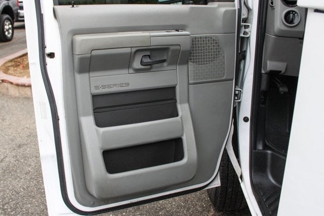 2014 Ford E-350SD Base