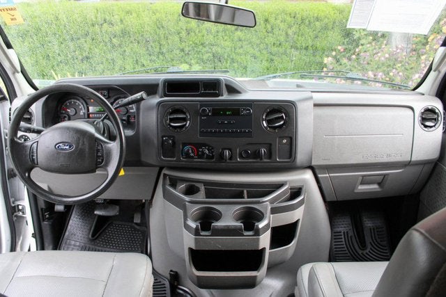 2014 Ford E-350SD Base