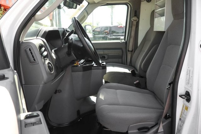 2016 Ford E-350SD Base