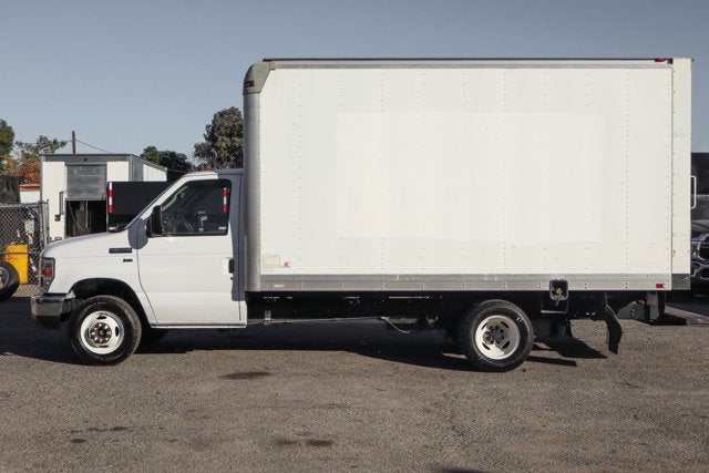 2016 Ford E-350SD Base