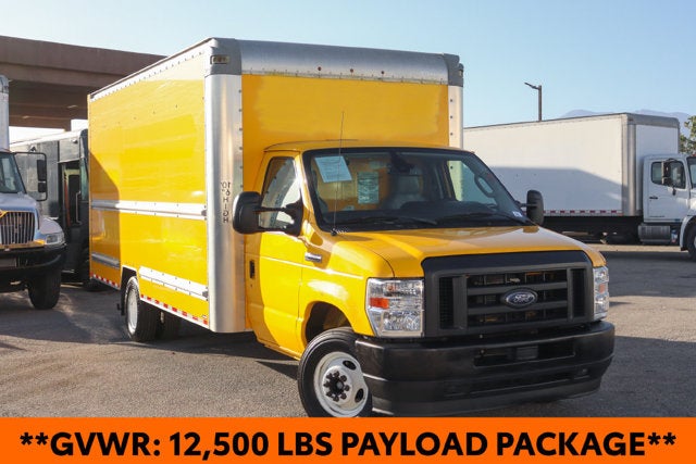2022 Ford E-350SD Base