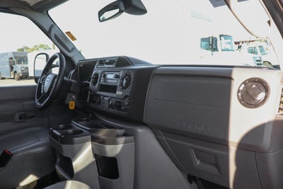 2022 Ford E-350SD Base