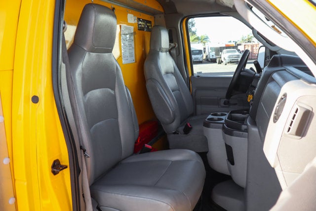 2022 Ford E-350SD Base