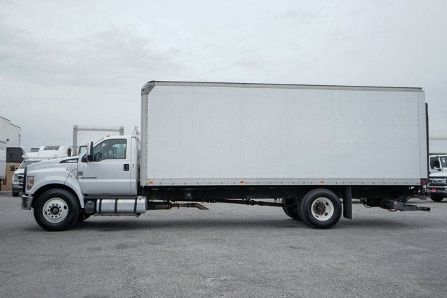 2017 Ford F-650SD Base