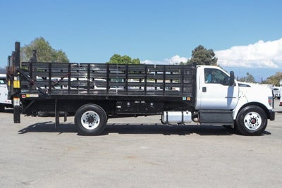 2017 Ford F-750SD Base