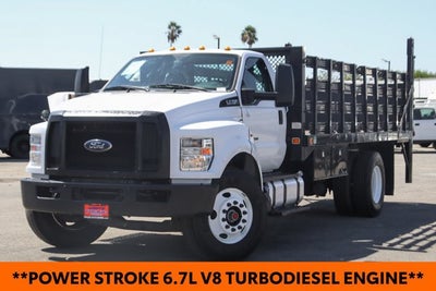 2017 Ford F-750SD Base