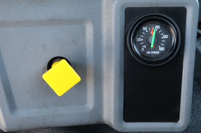2017 Ford F-750SD Base