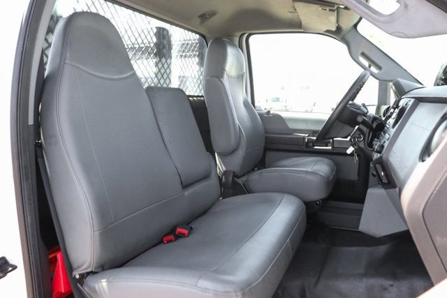 2017 Ford F-750SD Base