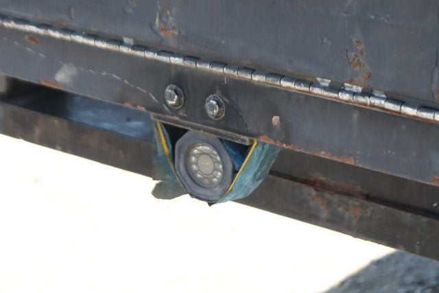 2017 Ford F-750SD Base